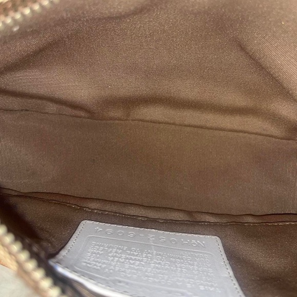 Coach white Khaki 6094 Signature Canvas Ivory  Demi  Shoulder Purse Baguette - Picture 7 of 8